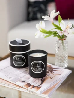 Candela Profumata Black Magic (Gelsomino Bianco, Ylang Ylang & Legno Di Sandalo)
