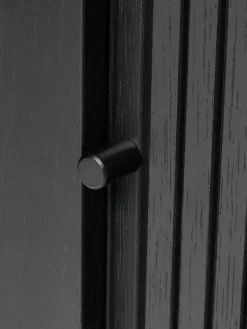 Comodino Da Parete Con Frontale Scanalato Calary