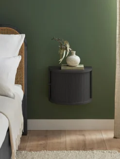 Comodino Da Parete Con Frontale Scanalato Calary