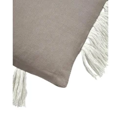 Copricuscino Con Dettagli Trapuntati E Frange Ivor