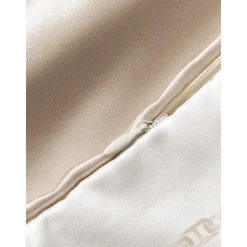 Copricuscino Effetto Seta Con Motivo Catena Chiarina