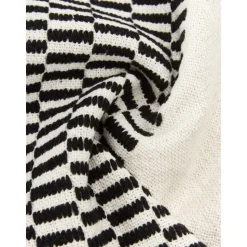 Copricuscino In Cotone Con Struttura Intrecciata A Mano E Nappe Okiro