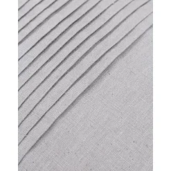 Copricuscino In Lino Con Motivo Strutturato Dalia