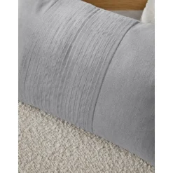 Copricuscino In Lino Con Motivo Strutturato Dalia