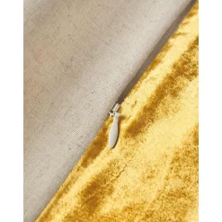 Copricuscino Ricamato Con Decoro In Velluto Farah