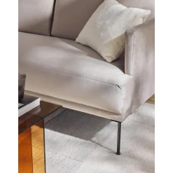 Divano 2 Posti In Velluto Fluente