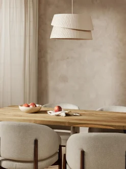 Lampada A Sospensione Con Paralume Asimmetrico Nyla