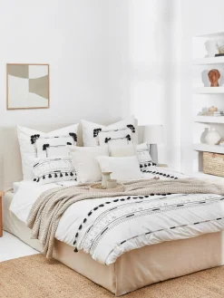 Letto Imbottito Con Contenitore Feather