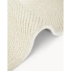 Passatoia A Pelo Corto Tessuta A Mano Con Materiali Riciclati Eleni