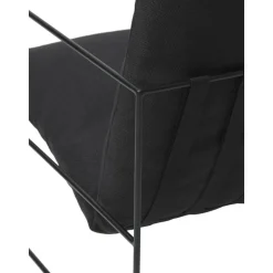 Poltroncina Imbottita Con Struttura In Metallo Wayne