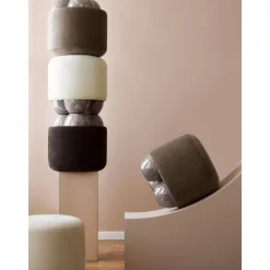 Pouf Imbottito In Tessuto Lino