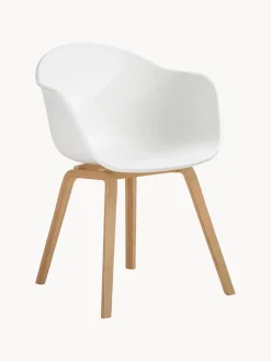 Sedia Con Braccioli In Plastica Con Gambe In Legno Claire