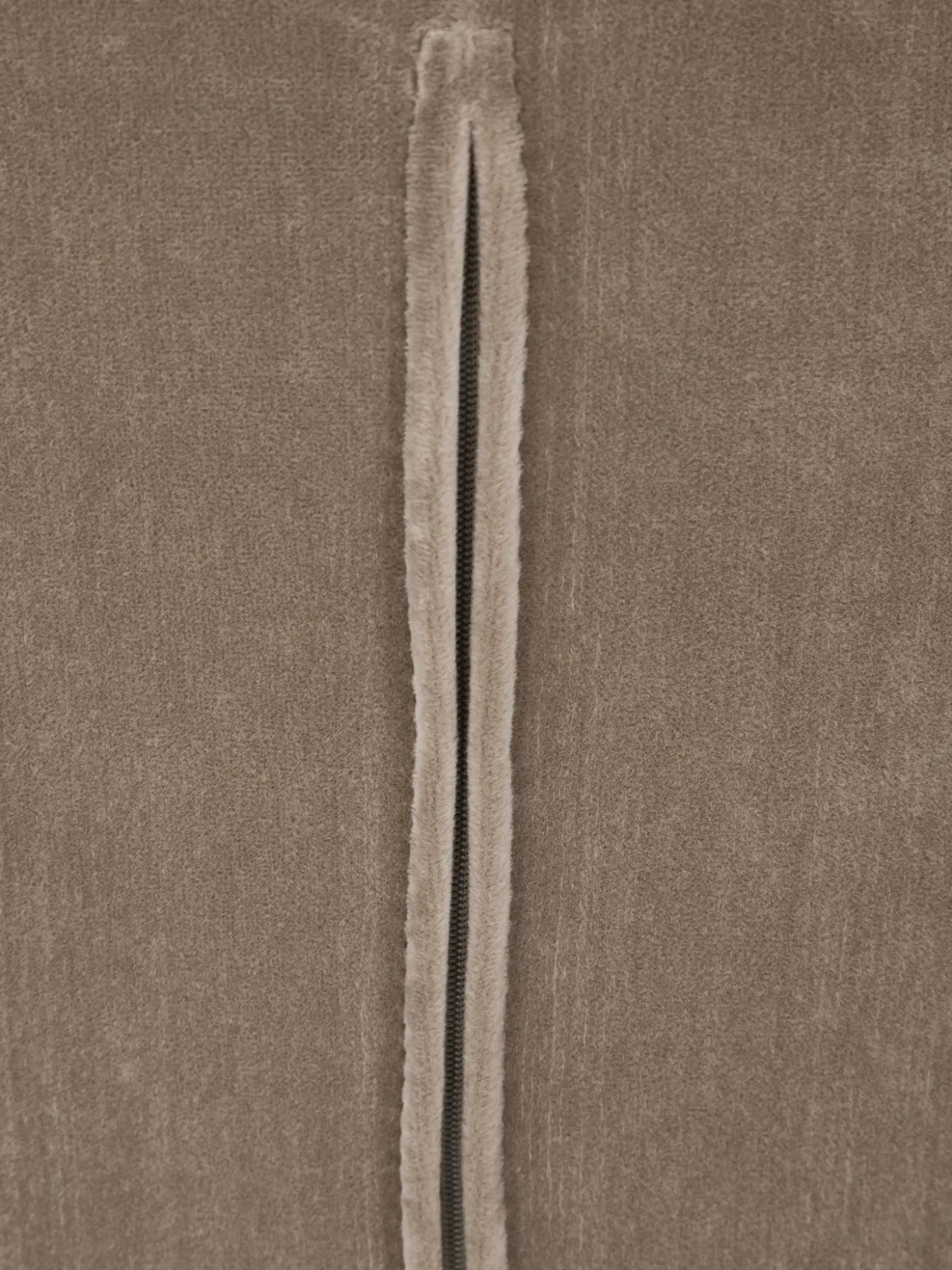 Sedia Imbottita In Velluto Tess