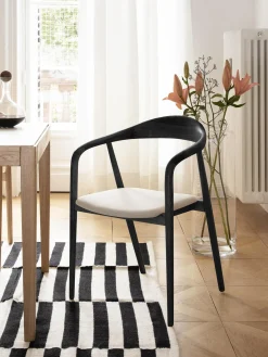 Sedia In Legno Con Braccioli E Cuscino Angelina