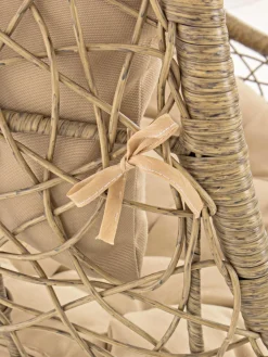 Sedia Sospesa Con Struttura In Metallo Amirantes