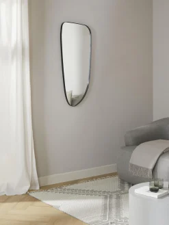 Specchio Da Parete Moderno Dalla Forma Curva Oiva