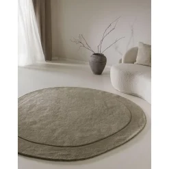 Tappeto In Lana Tessuto A Mano Dalla Forma Organica Shape