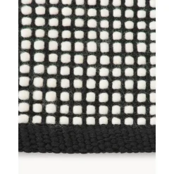 Tappeto In Lana Tessuto A Mano Amaro