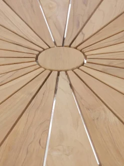 Tavolo Rotondo Da Balcone Con Piano In Legno Di Teak Hard & Ellen