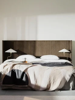 Testiera In Legno Di Quercia Con Ripiani Redmond