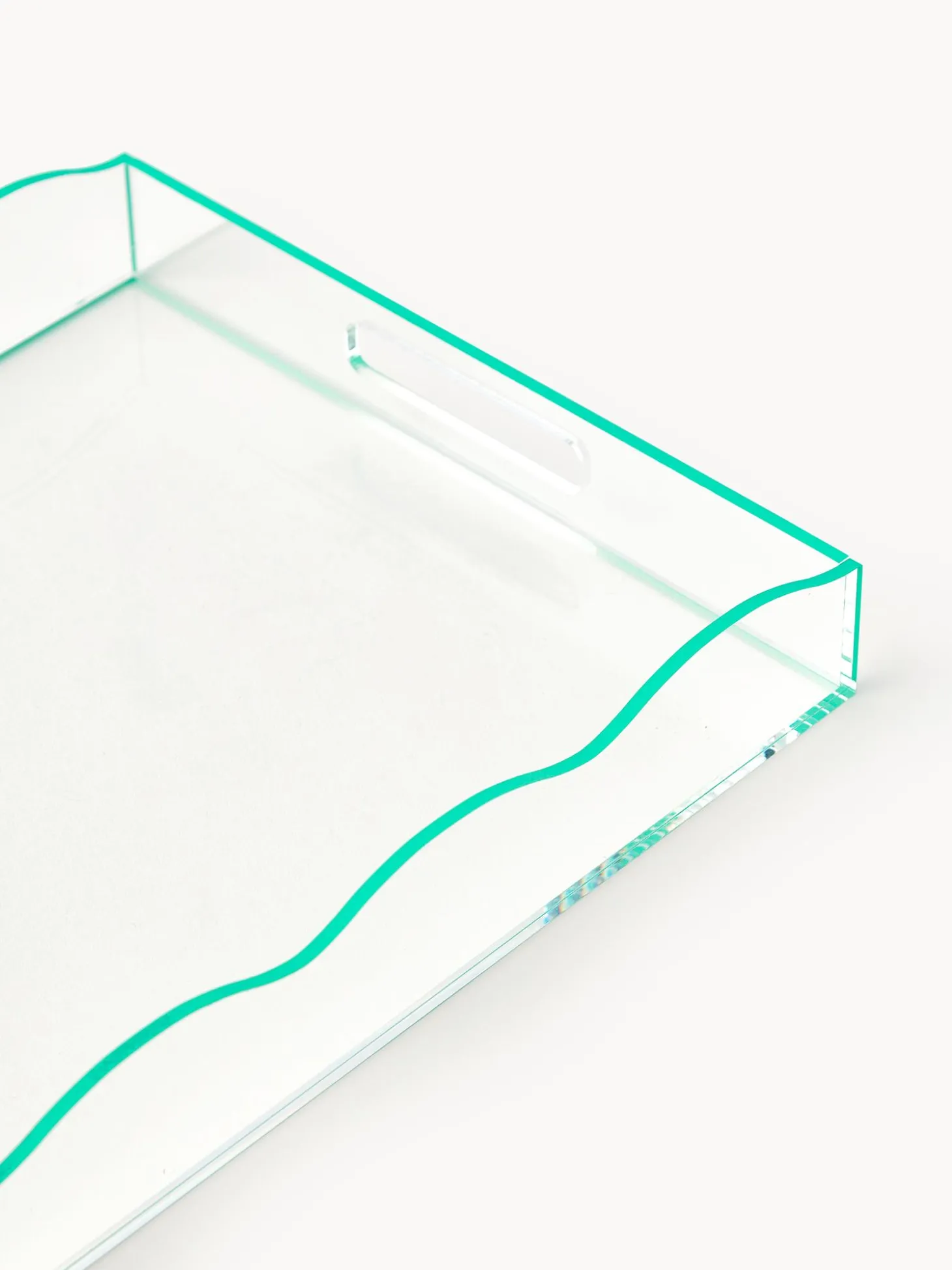 Vassoio Decorativo Con Bordo Ondulato Elsa