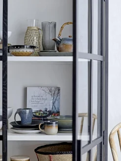 Vetrina Nera Con Ante In Vetro Jesper