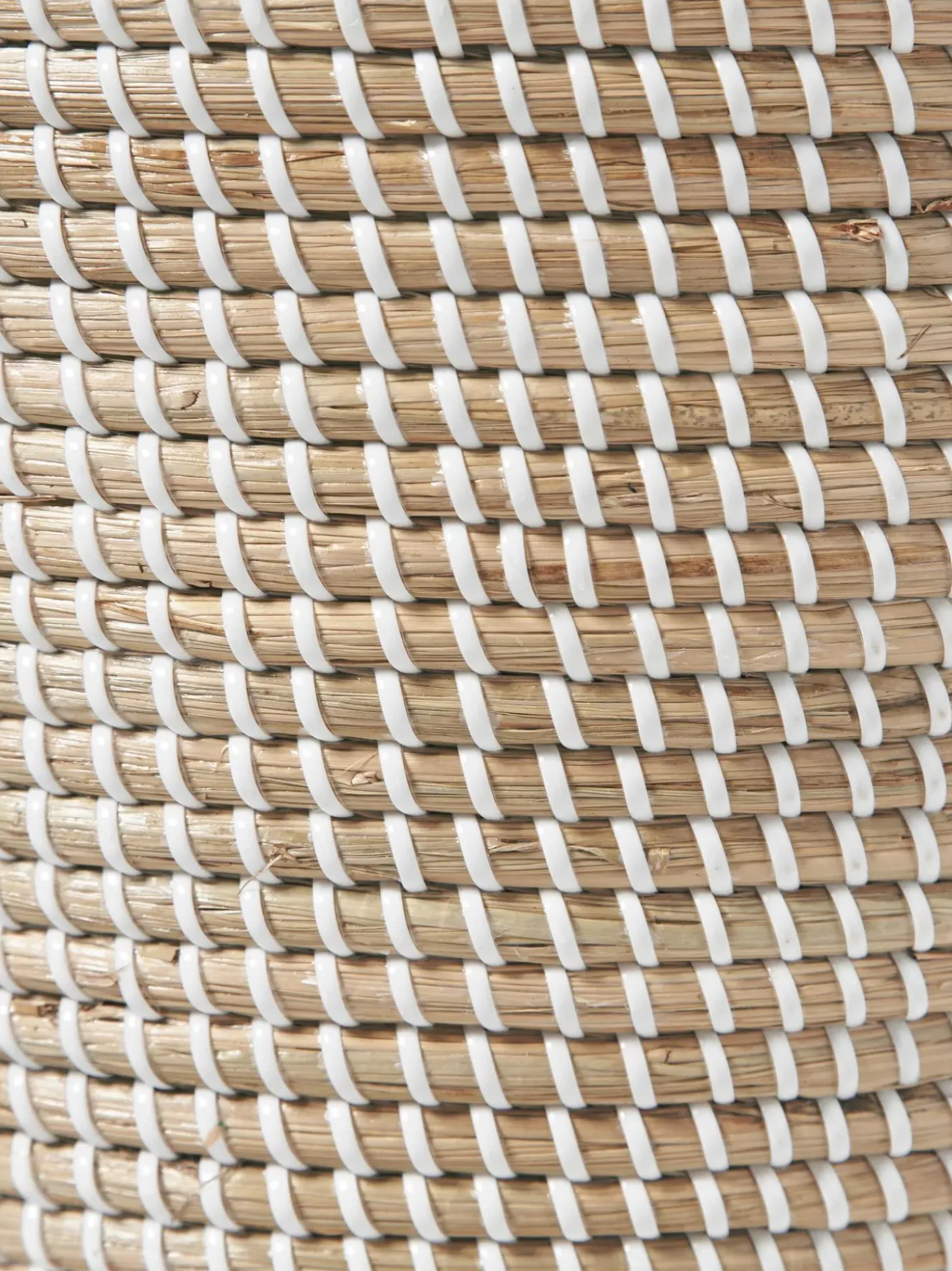 Cesto Portaoggetti In Fibra Naturale Con Coperchio Aleya