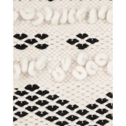 Copricuscino Con Ornamenti Decorativi Paco