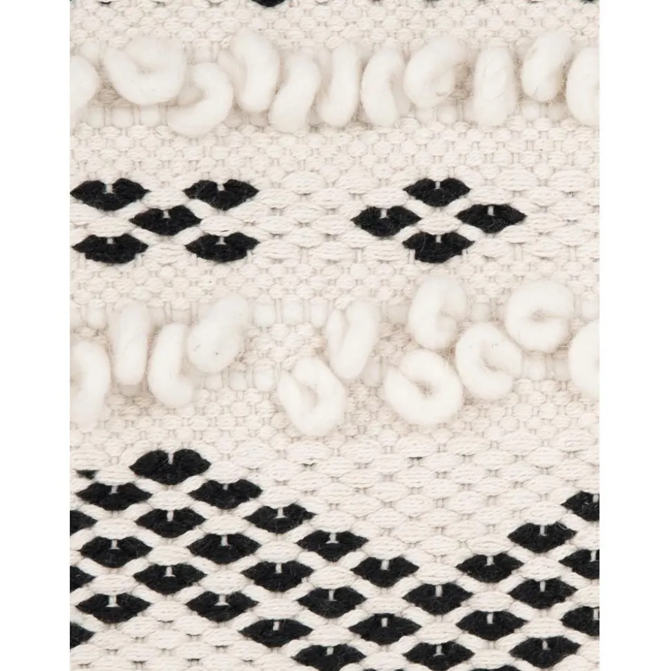 Copricuscino Con Ornamenti Decorativi Paco