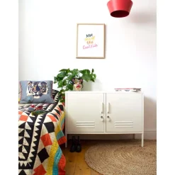 Credenza In Metallo Con Ante Mustard