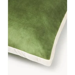 Cuscino A Forma Di Scatola In Velluto Con Bordino Tia