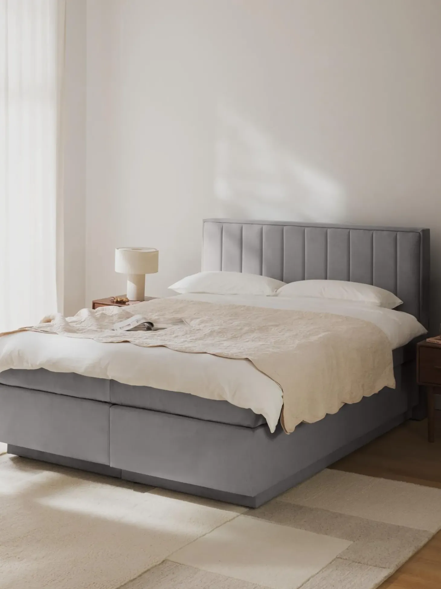 Letto Boxspring Con Contenitore Livia