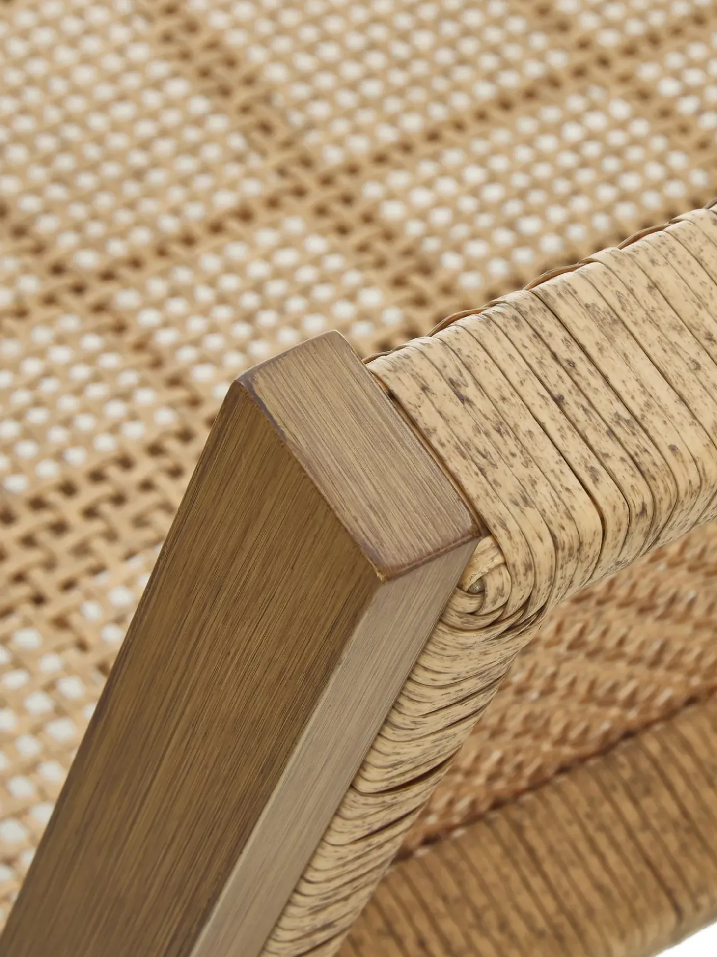 Panca Da Giardino Intrecciata Effetto Legno Palina