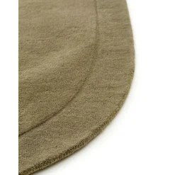 Passatoia In Lana Tessuta A Mano Dalla Forma Organica Shape