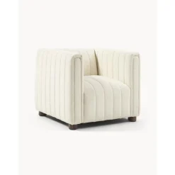 Poltrona In Boucle Con Piedini In Legno Antonio