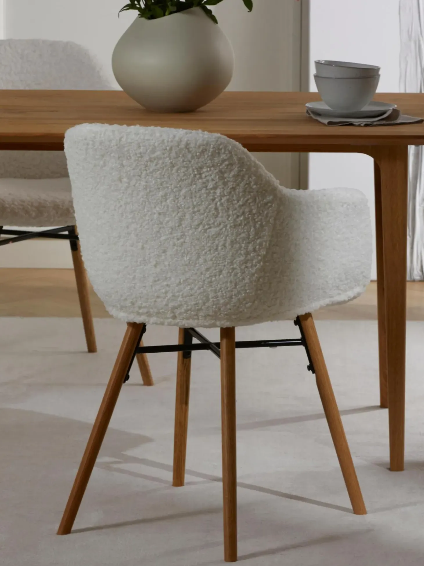 Poltroncina In Tessuto Teddy Con Seduta Stretta Fiji