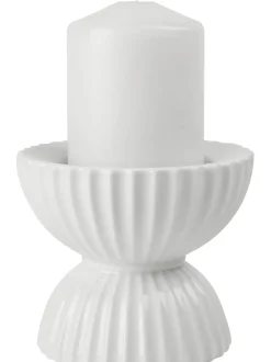 Portacandele In Porcellana Con Superficie Scanalata Tura
