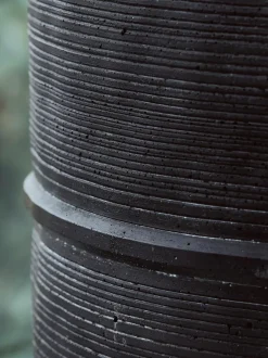 Portavaso Fatto A Mano Superficie Scanalata Ground