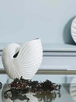 Portavaso Grande Di Design In Metallo Rakitu