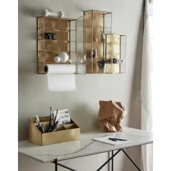 Scaffale Da Parete In Metallo Con Ripiani In Vetro E Anta In Vetro Ada