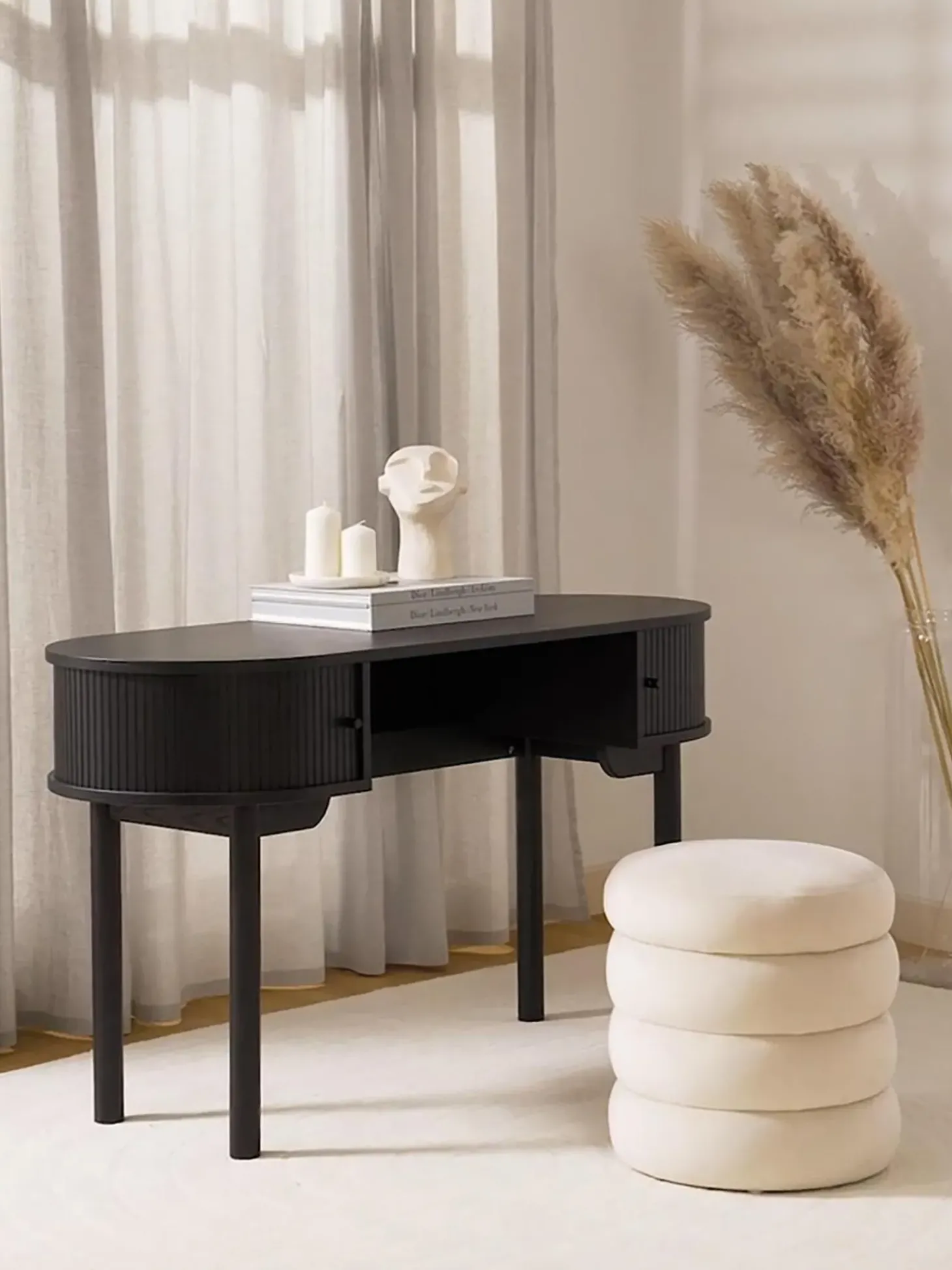 Scrivania Con Frontale A Coste Calary