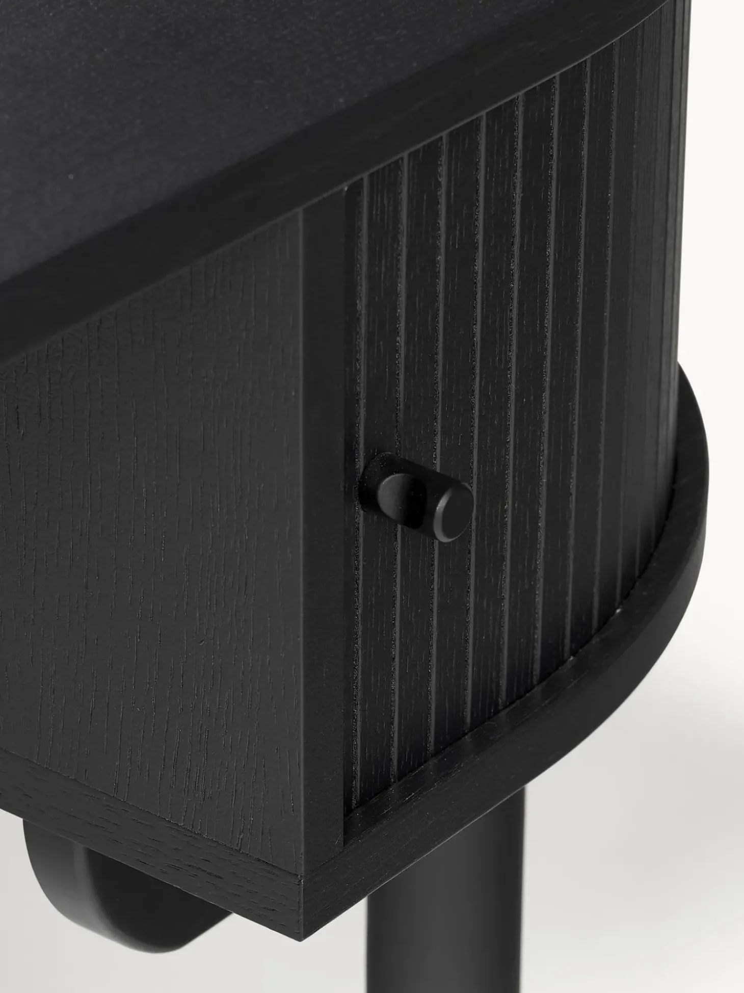 Scrivania Con Frontale A Coste Calary