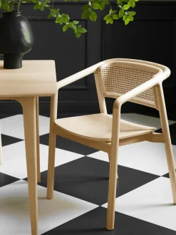 Sedia Con Braccioli Con Finitura Naturale E Intreccio Viennese Gali