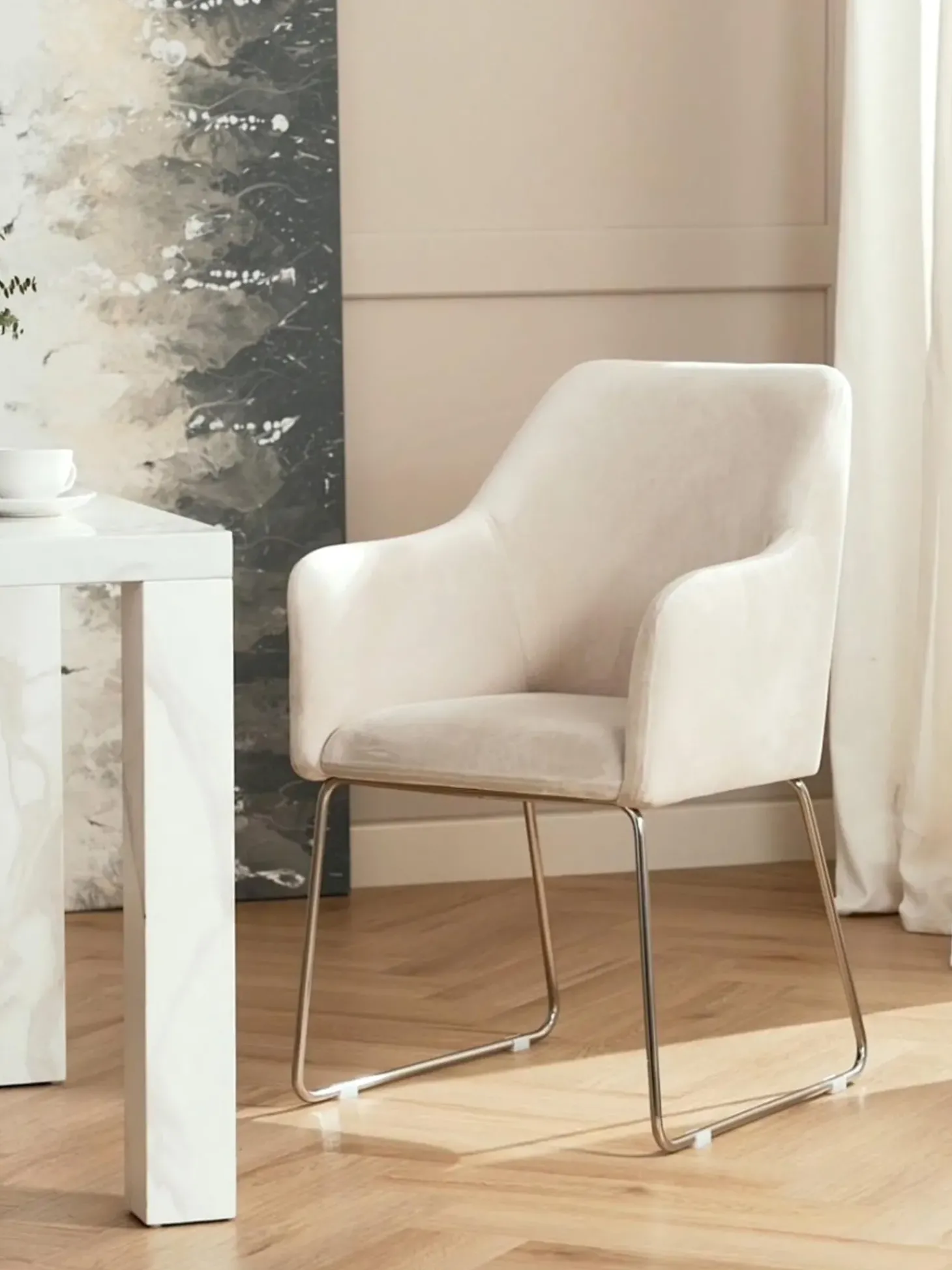 Sedia Con Braccioli In Velluto Isla