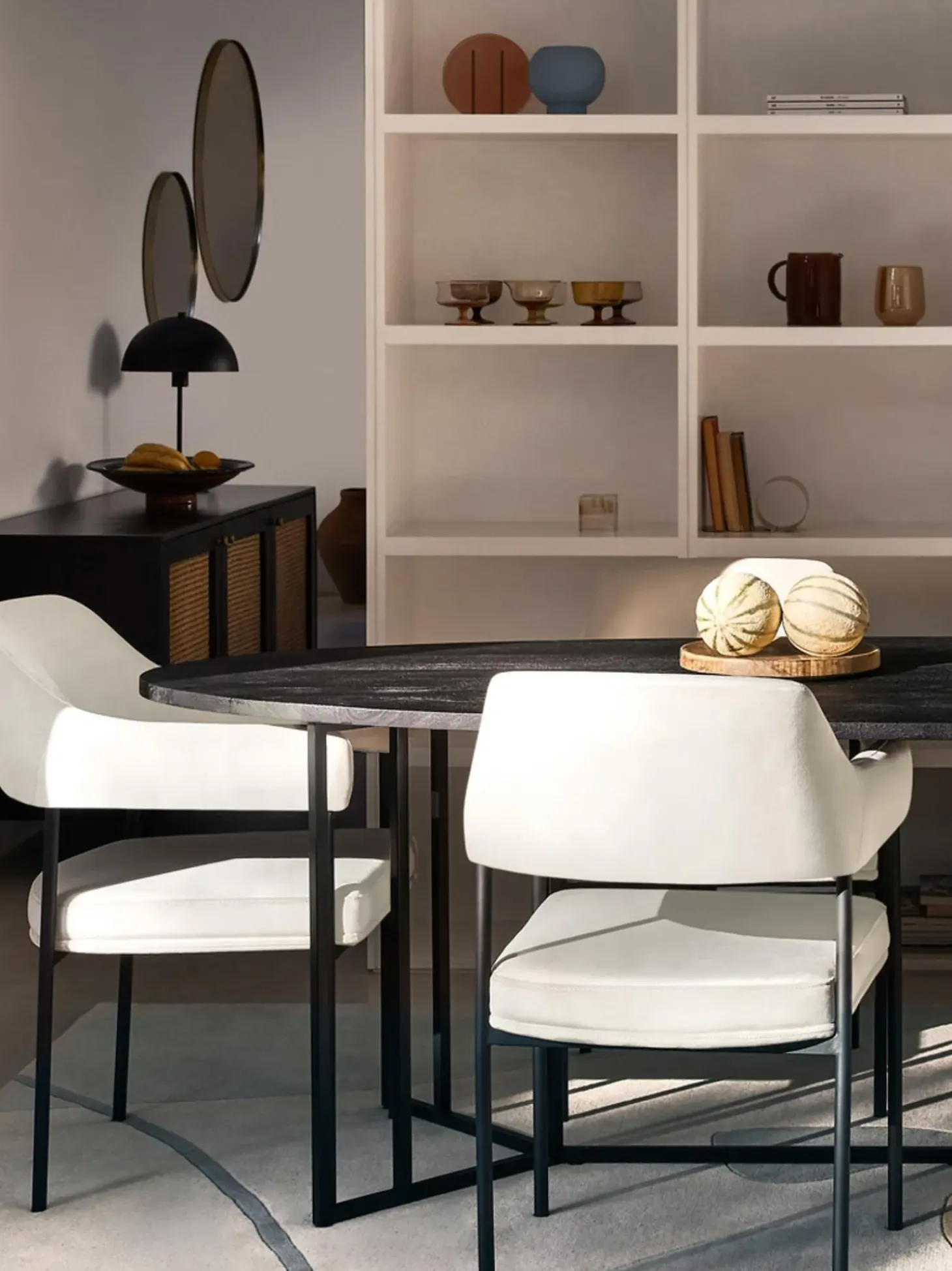 Sedia Con Braccioli In Velluto Zoe