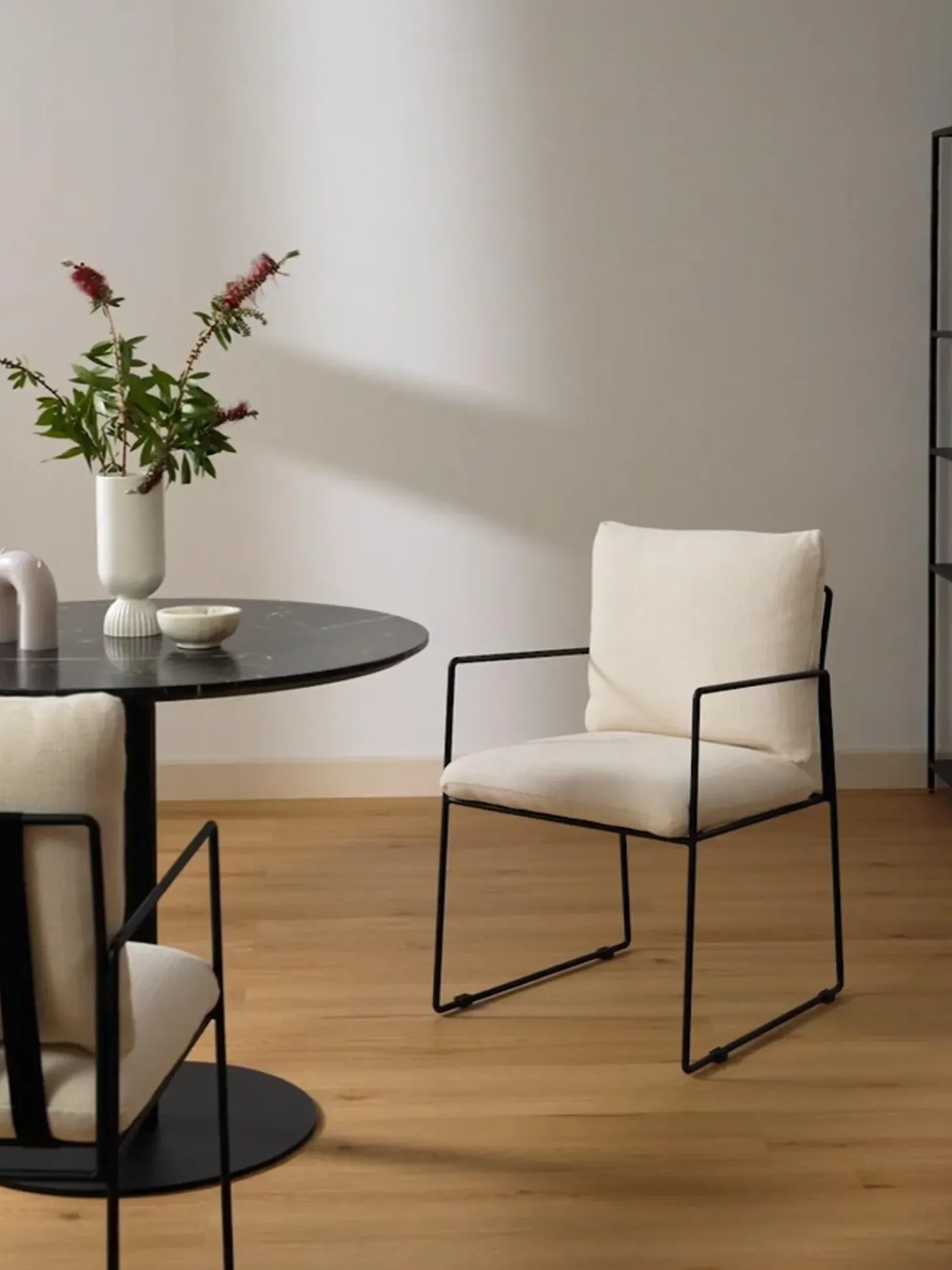 Sedia Imbottita Con Struttura In Metallo Wayne