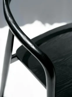 Sedia In Legno Con Braccioli Angelina