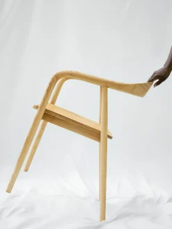 Sedia In Legno Con Braccioli Angelina