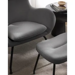 Sgabello Imbottito Con Gambe In Metallo Wing