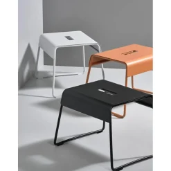 Sgabello In Metallo Aguina